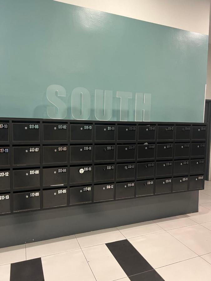 Rayyan Condominium @ Metrocity Square Кучинг Екстериор снимка
